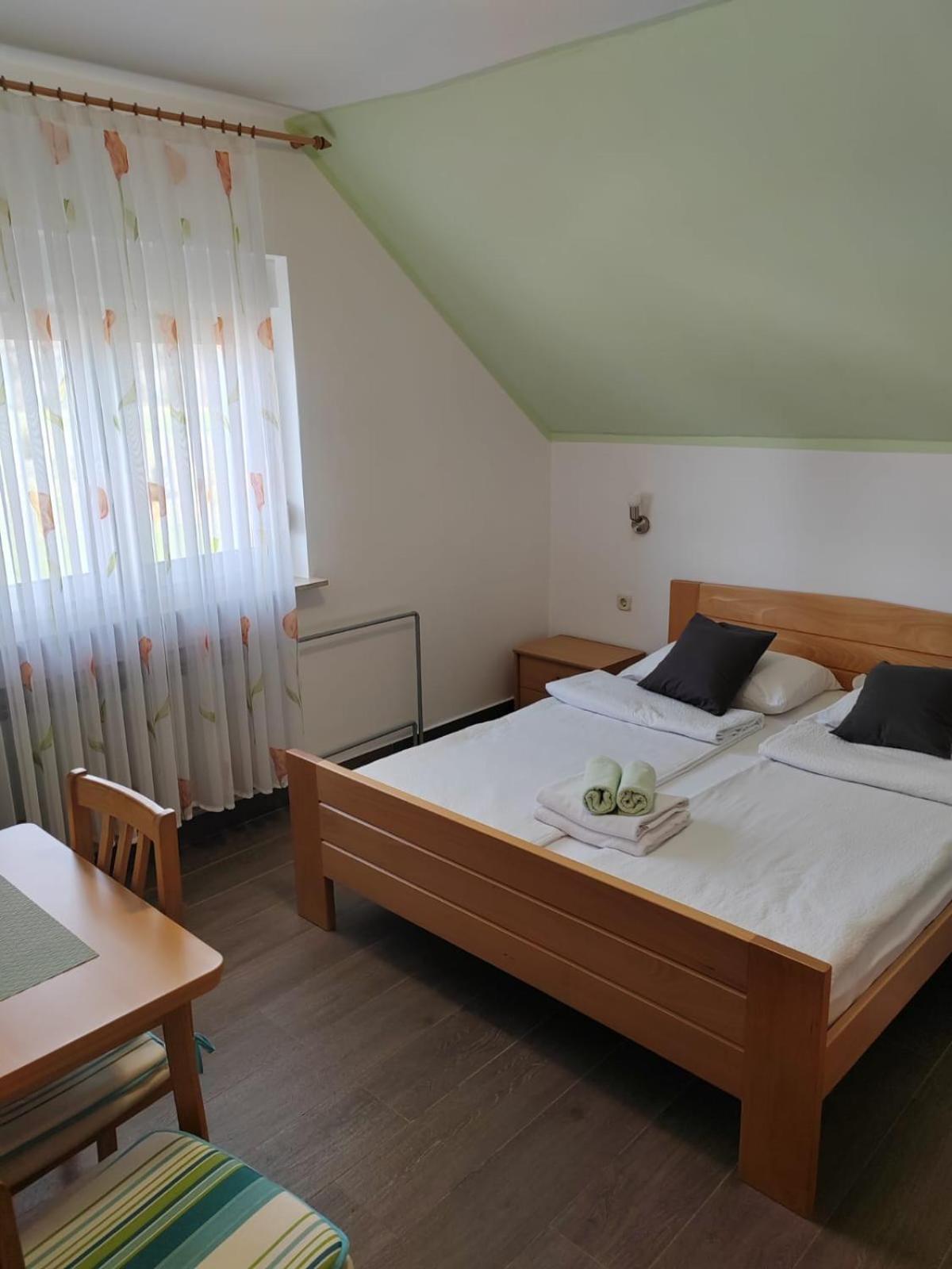 House Pljesevica Otel Plitvička Jezera Dış mekan fotoğraf